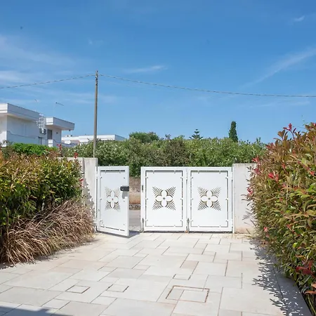 Casa Girasole E Fiordaliso A 100m Da Sabbiosa * Torre Santa Sabina